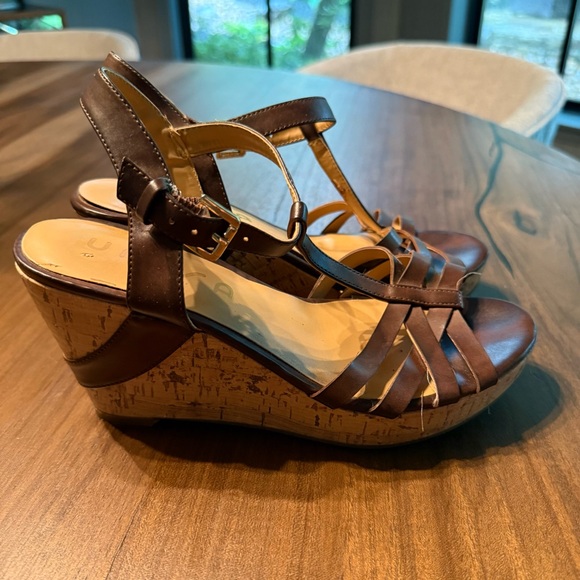 🎂Unisa - Brown Woven Cork Wedges - 7.5 - Picture 2 of 5
